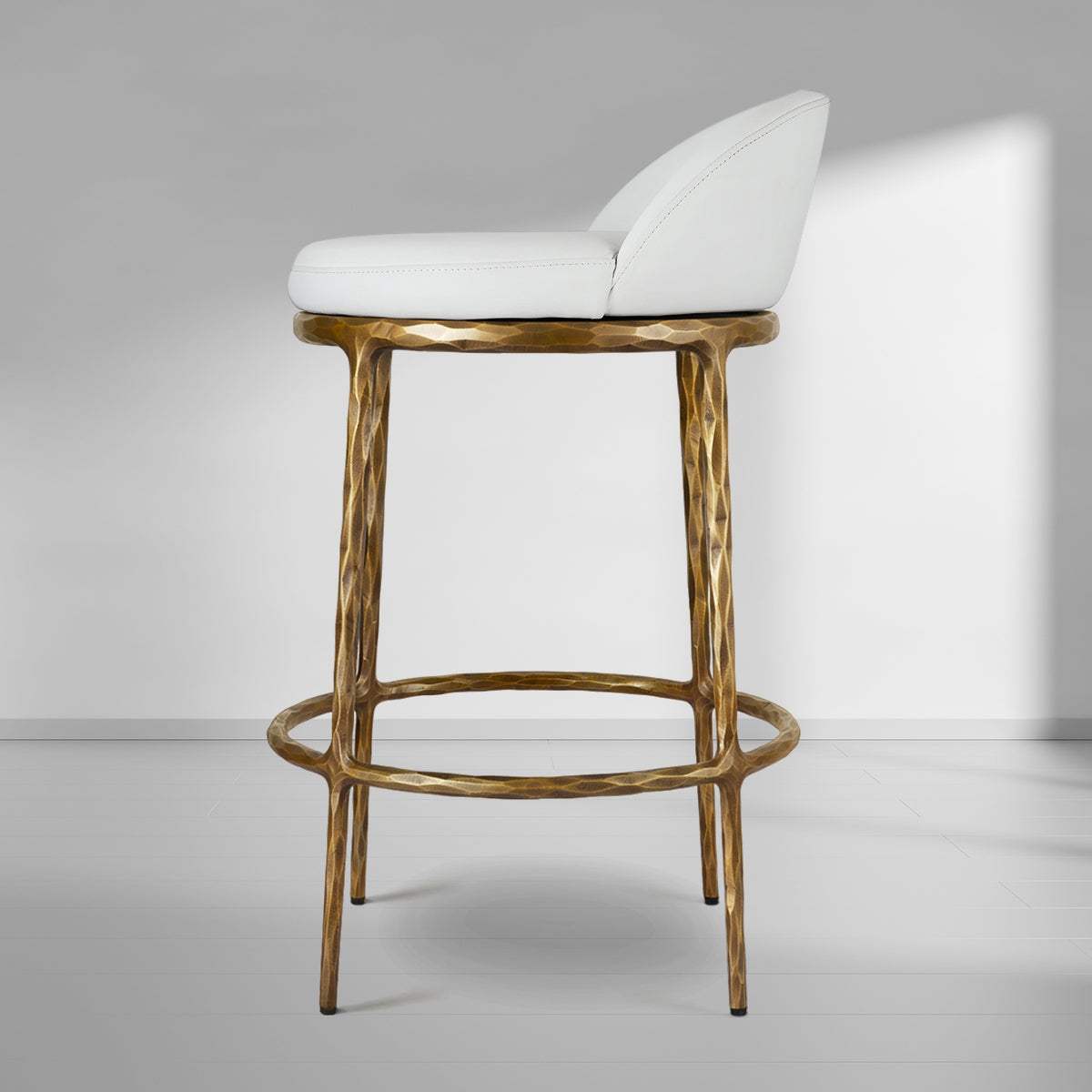 Thaddeus Bar Counter Stool - thebelacan