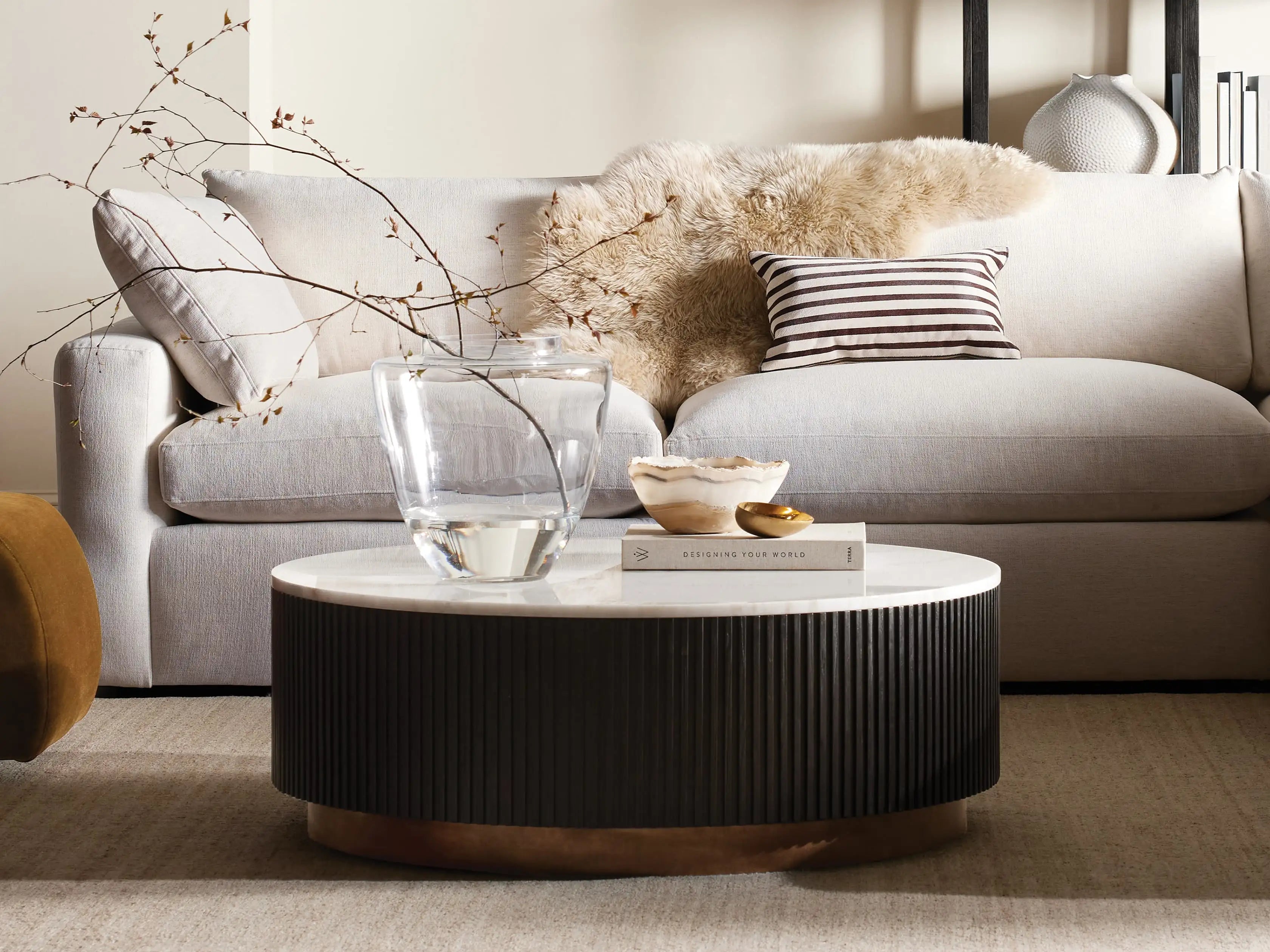 Fimley Round Coffee Table - thebelacan