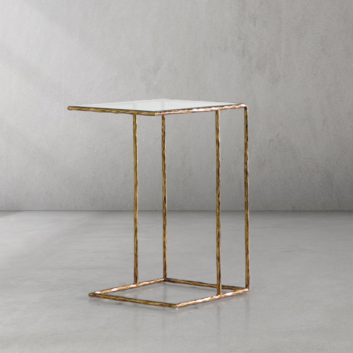 Thaddeus Tempered Glass C-Shaped Side Table - thebelacan