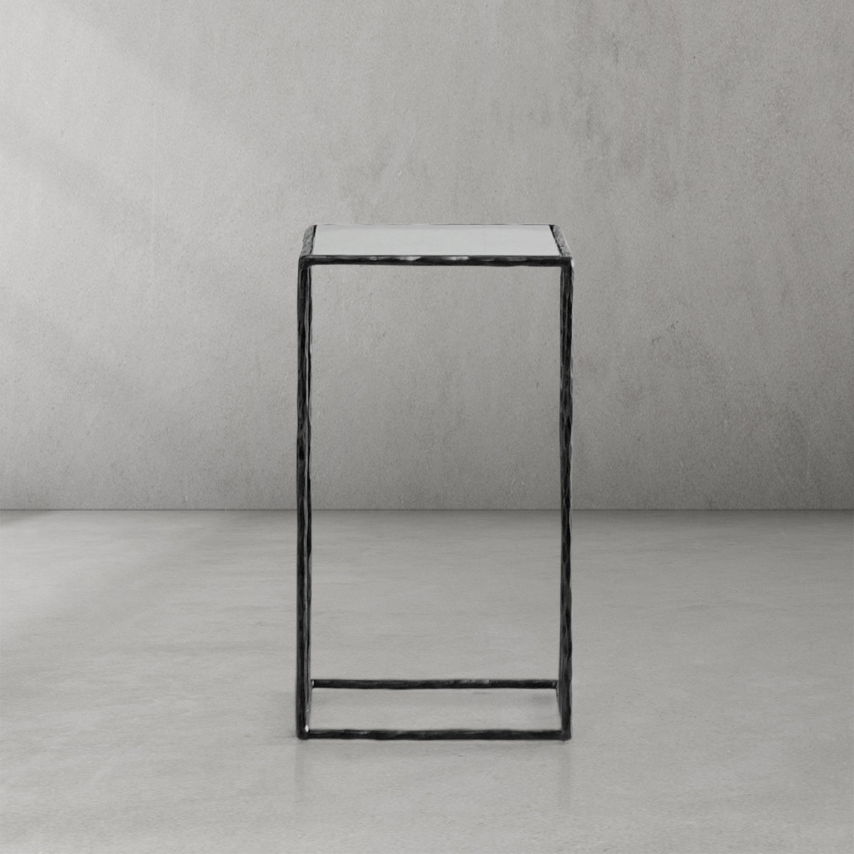 Thaddeus Tempered Glass C-Shaped Side Table - thebelacan