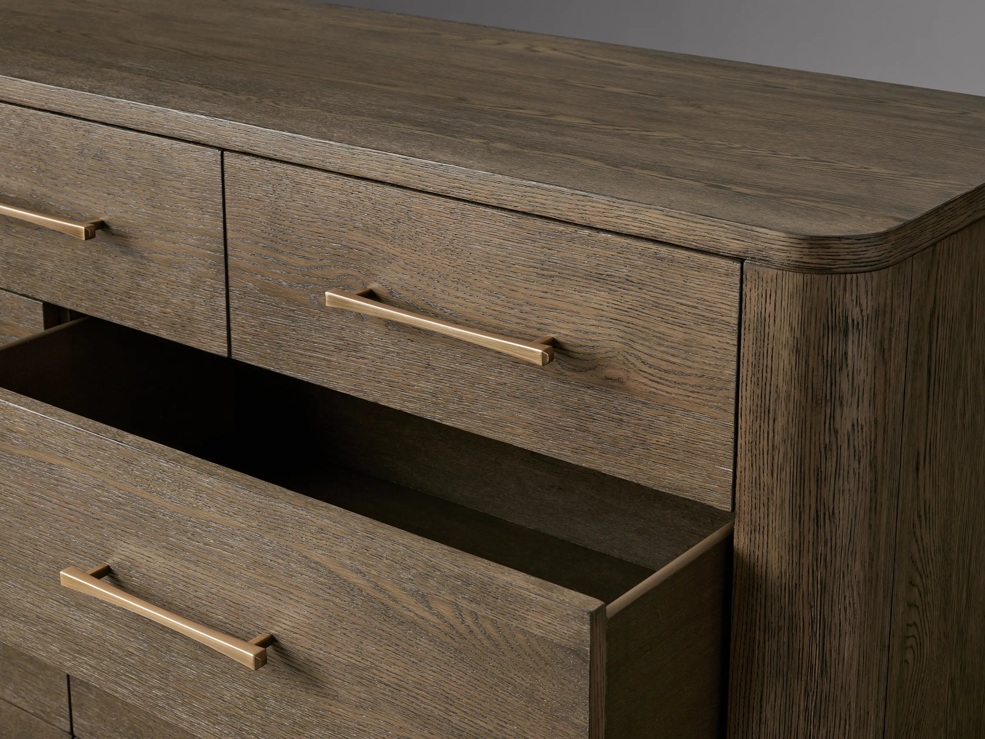 Callie Eleven Drawer Dresser - thebelacan